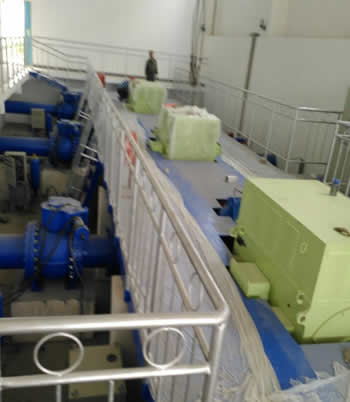 高壓固態(tài)軟起動裝置在泵站、掛扳機和化工行業(yè)的應(yīng)用(圖1)